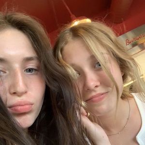 Meet your Posher, Addy